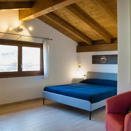Borgo Verginate - Panorama Appartement *