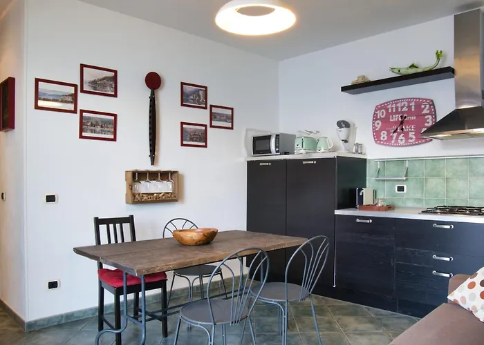 Borgo Verginate - Panorama شقة