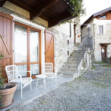 Borgo Verginate Panorama Bellano